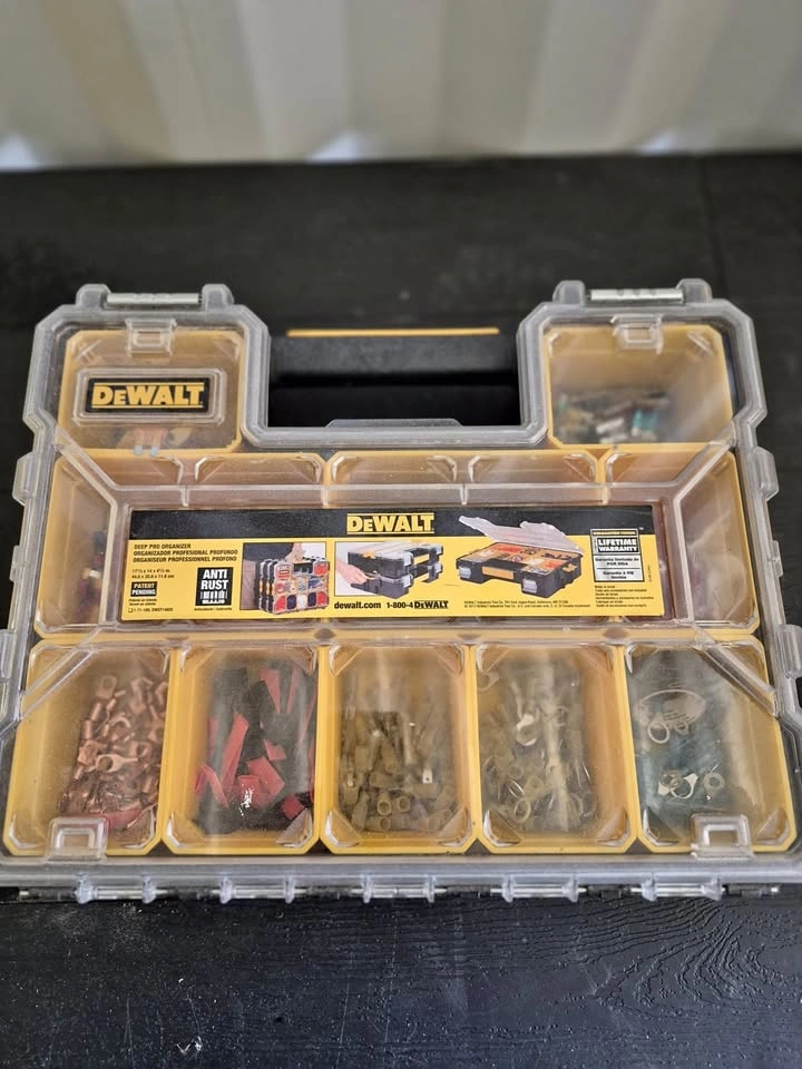 DeWalt Deep Pro Organizer + Electrical Connector Lot