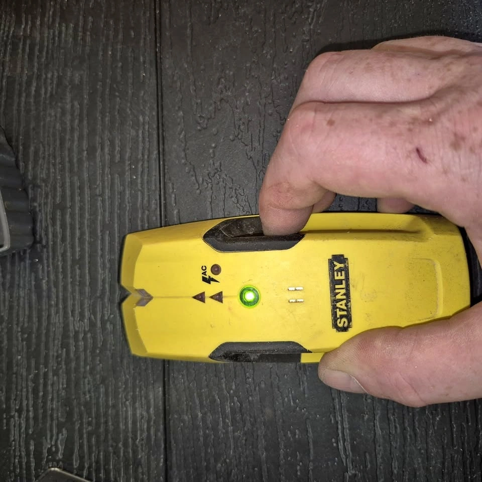 Stanley Stud Finder / Stud Sensor with AC Wire Detection