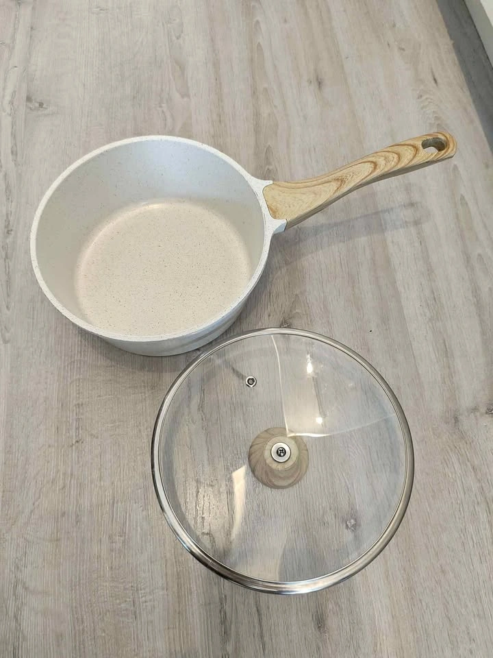 Non-stick pot