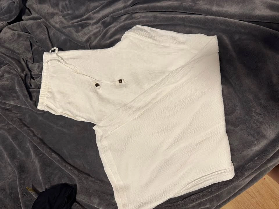 Wide leg flowy white pants - photo 3