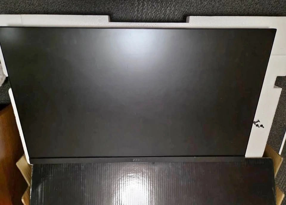 MSI Optix G272 27" Gaming Monitor