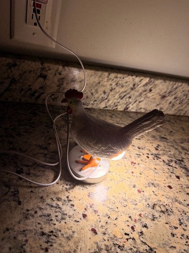 Chicken Egg Lamp USB Funny Animal Night Light Decoration - photo 3