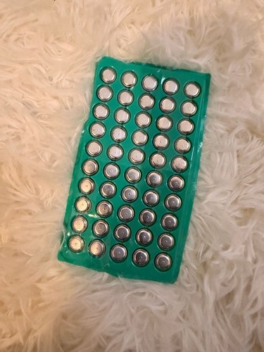 Zorvai 50 Pieces AG13 LR44 Button Cell Batteries 1.5V - photo 2