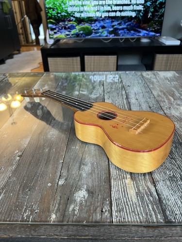 Vintage Harmony Soprano Ukulele 1950s–60s USA Made - photo 4