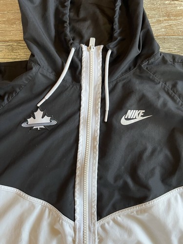 Nike Sportswear Women's Windrunner Windbreaker Jacket XL - photo 4