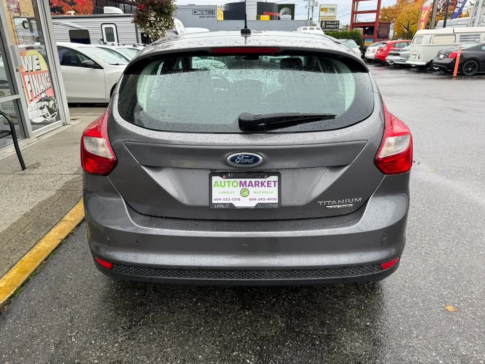 2012 Ford Focus Titanium Loaded - photo 2