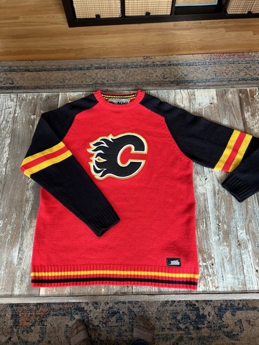 Rare Official NHL ILANCO Calgary Flames Knit Sweater Size L - photo 3