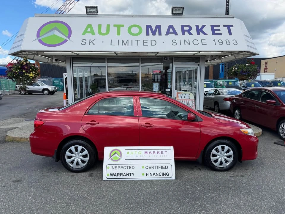 2013 Toyota Corolla - Super Clean, Full Service History - photo 2