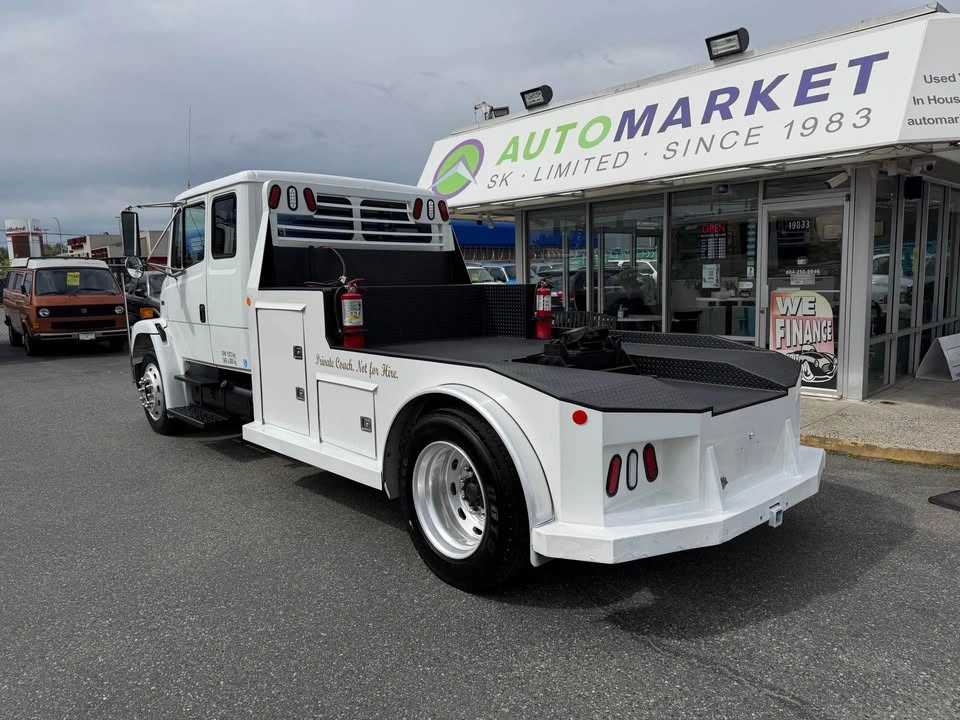 1998 Freightliner FL60 Toy Hauler/Transporter - photo 4