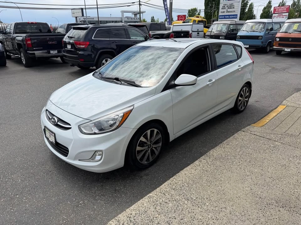 2015 Hyundai Accent GS - Bluetooth, Sunroof - photo 5