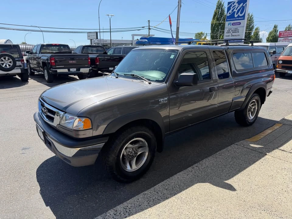 2009 Mazda B4000 4x4, 5-speed, canopy, same as Ford Ranger - photo 5