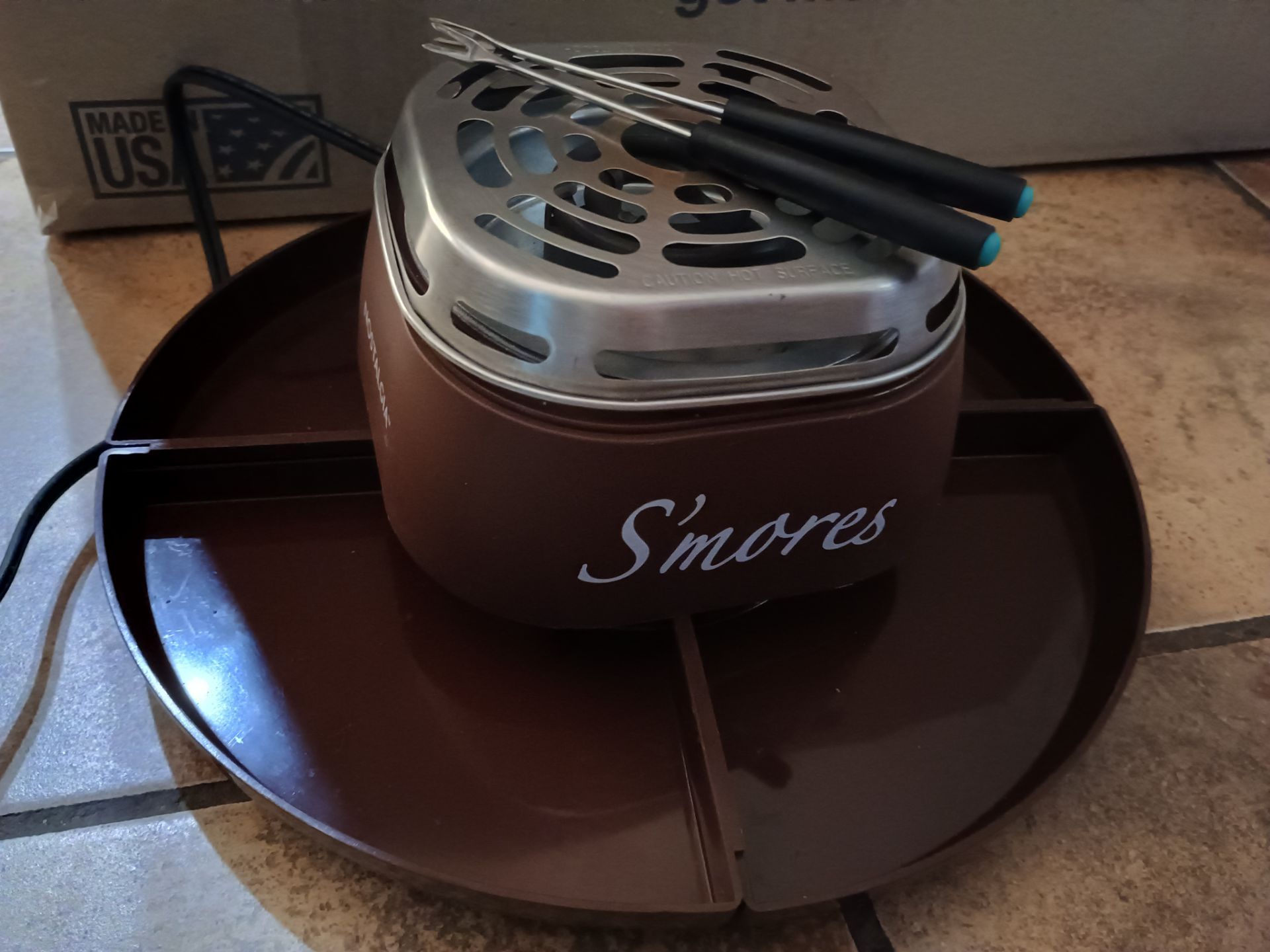 Nostalgia Electric S'mores Maker