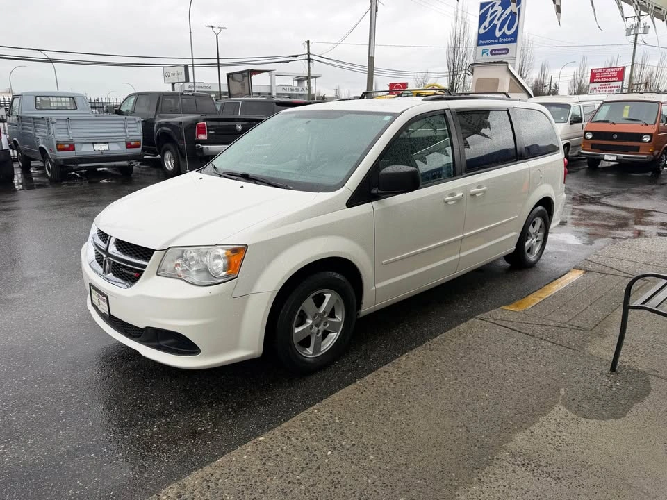 2012 Dodge Grand Caravan SE DVD, Bluetooth, Backup Cam - photo 5