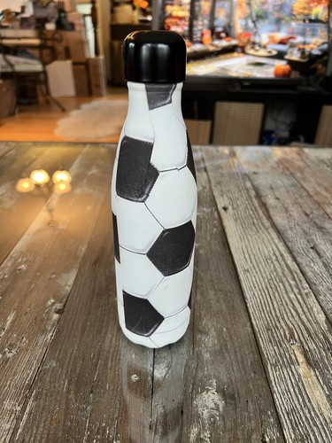 Swell Therma Technology Water Bottle Soccer Ball 17oz 2010 - photo 3