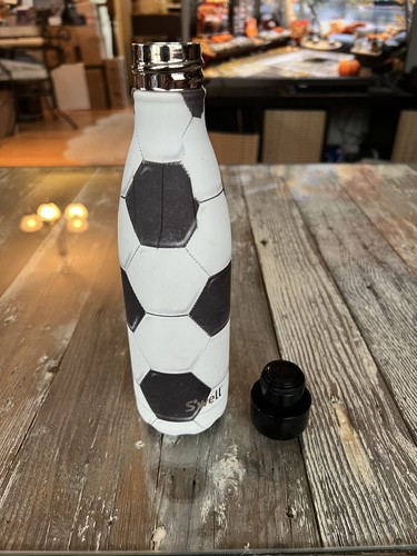 Swell Therma Technology Water Bottle Soccer Ball 17oz 2010 - photo 5