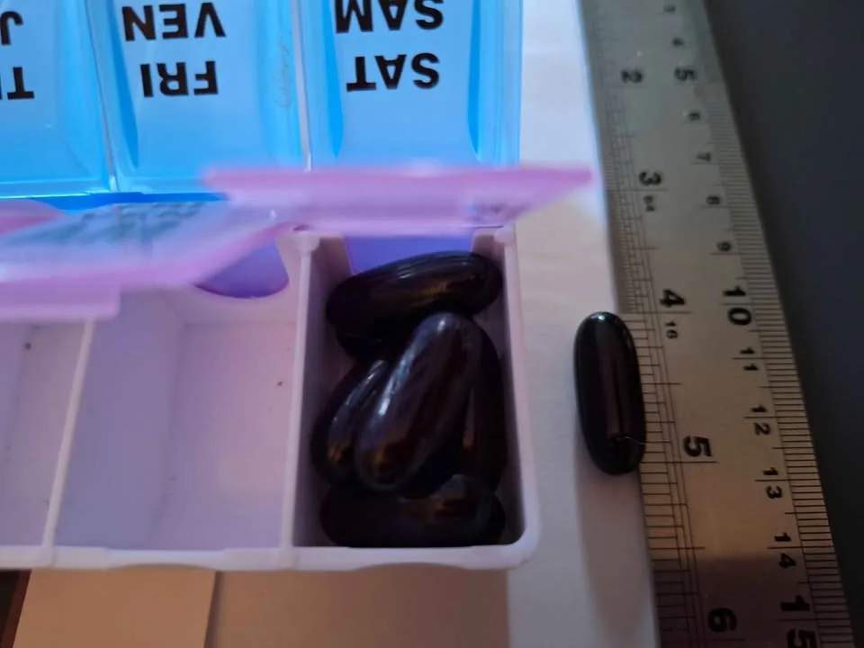 Large Pill Organizer Double Sided - Morning and Evening image indicator(2)