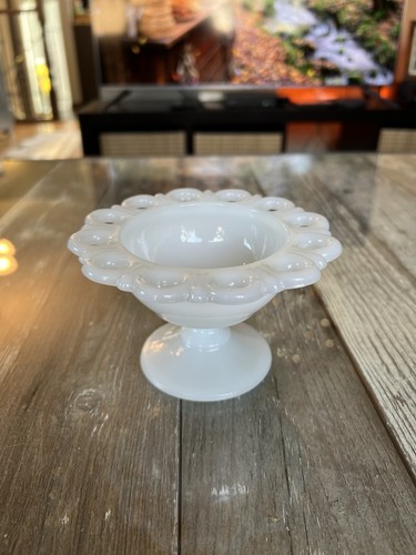 Anchor Hocking Old Colony Lace Milk Glass Pedestal Compote - photo 4
