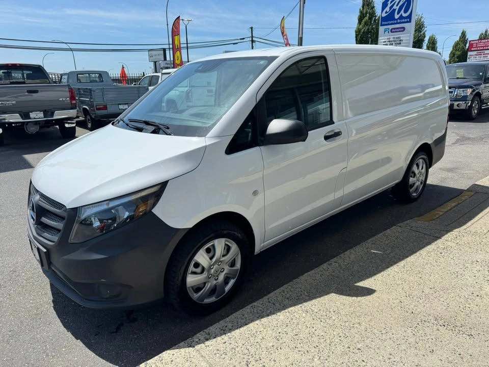 2016 Mercedes-Benz Metris Cargo Van - Low KMs - photo 3