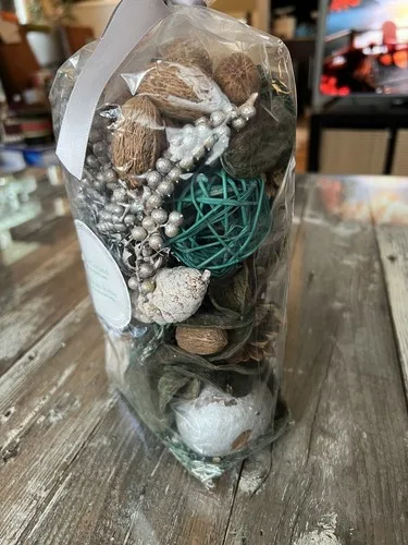 Tree Homescent Potpourri Winter Pinecone Wood Beads Acorns - photo 2