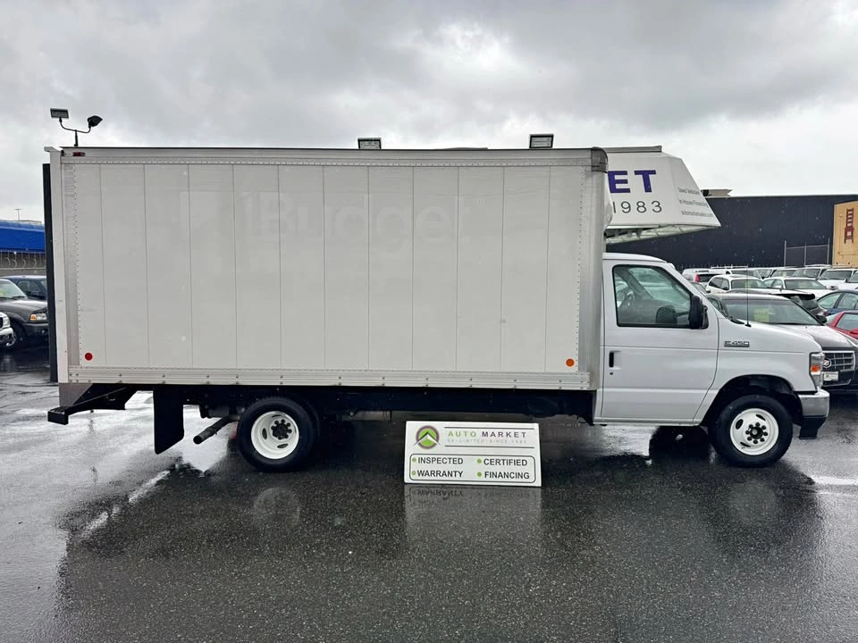 2022 Ford E-450 16ft Cube Van