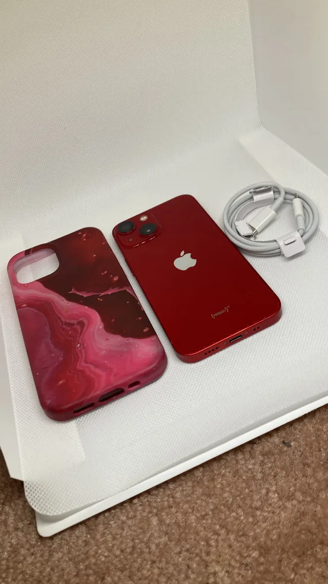 iPhone 13 Mini 128GB Red thumbnail