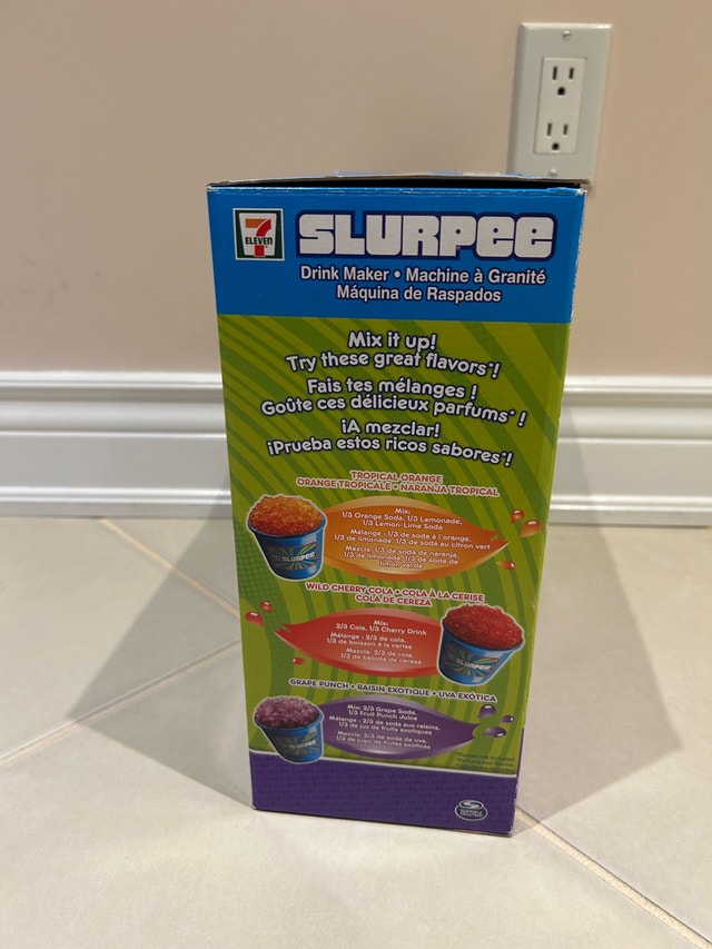 7 Eleven Slurpee Machine - photo 2