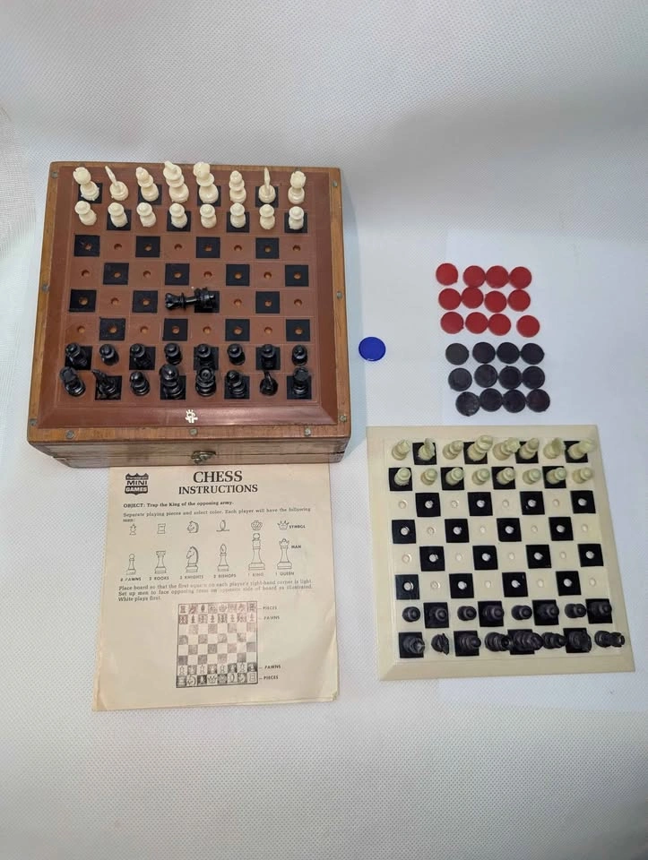 Vintage Transogram Mini Games Chess and Checkers Set - photo 2