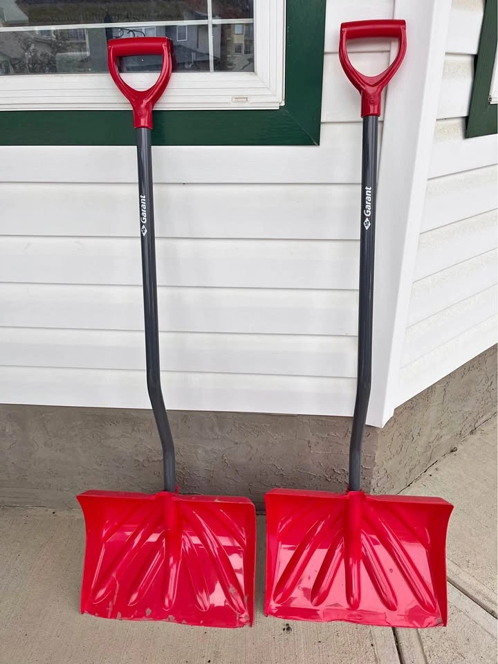 Snow Shovels