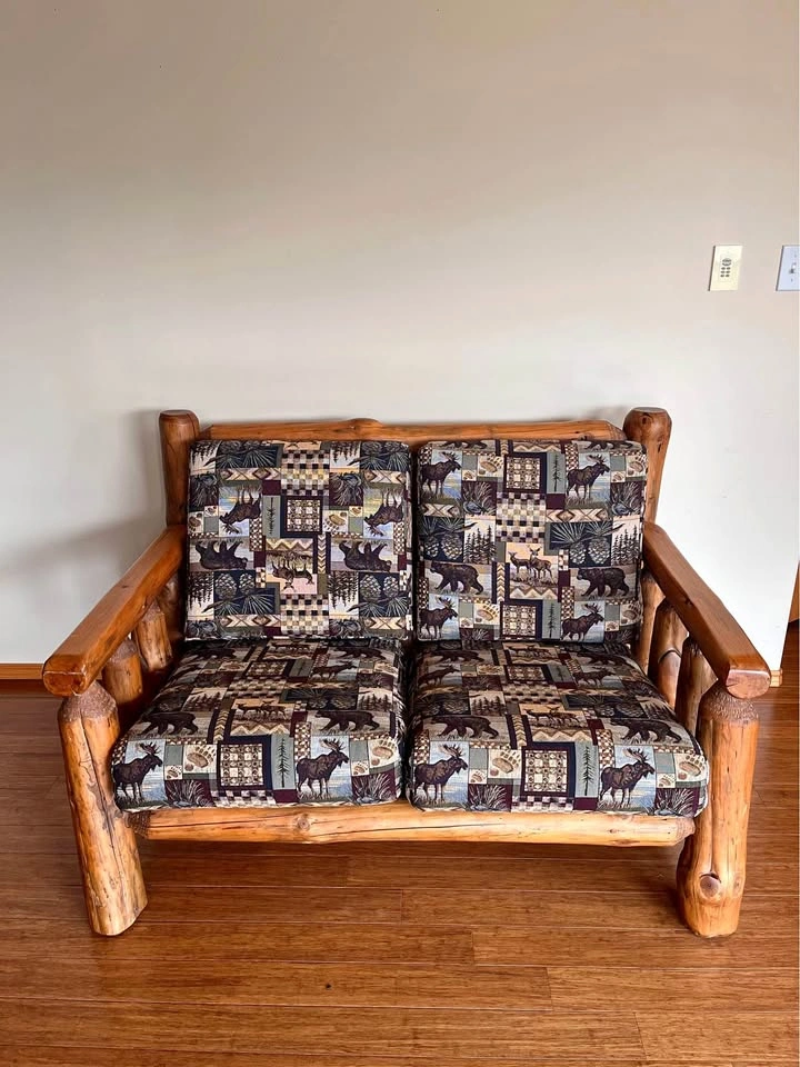 Custom Amish Built Full Log Loveseat with Wildlife Print Cushion