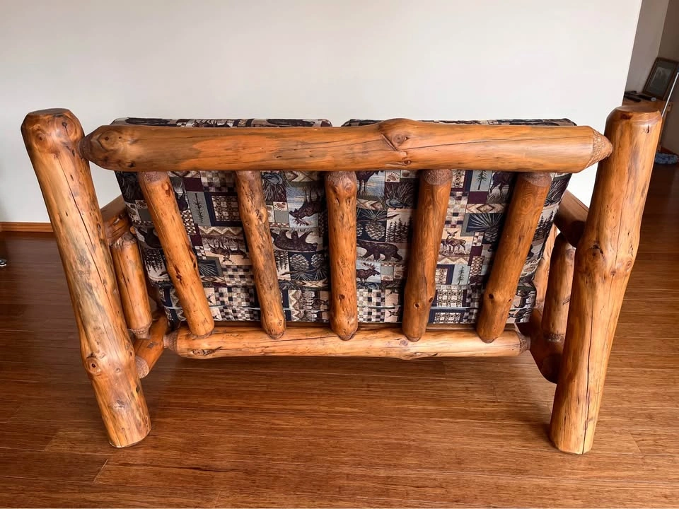 Custom Amish Built Full Log Loveseat with Wildlife Print Cushion - photo 4