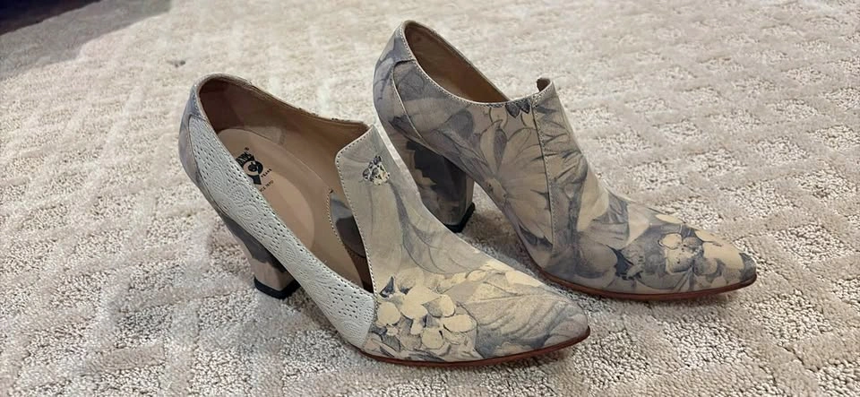 John Fluevog Elegant Conversations Floral Heels Size 8.5