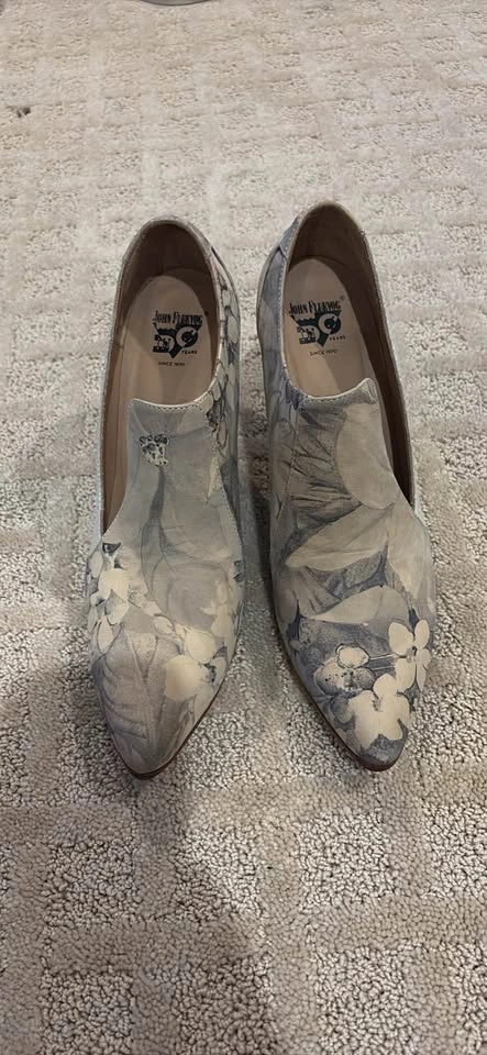John Fluevog Elegant Conversations Floral Heels Size 8.5 - photo 2