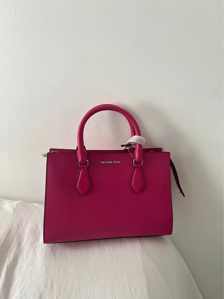 Hot Pink Michael Kors Purse (Brand New)
