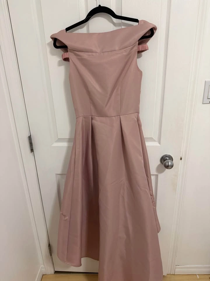 Chi Chi London Pink Gown - photo 2