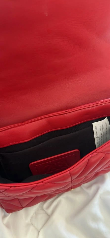 Red Zara Clutch - photo 2