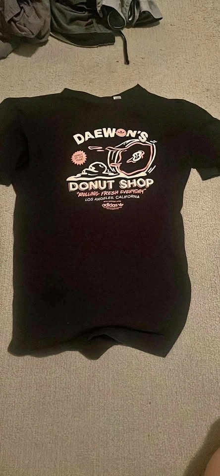 Adidas DAEWON'S BUSINESS SHORT SLEEVE TEE Mens Small