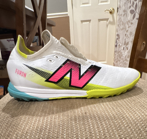 New Balance Furon V7+ Pro Turf - size 9.5