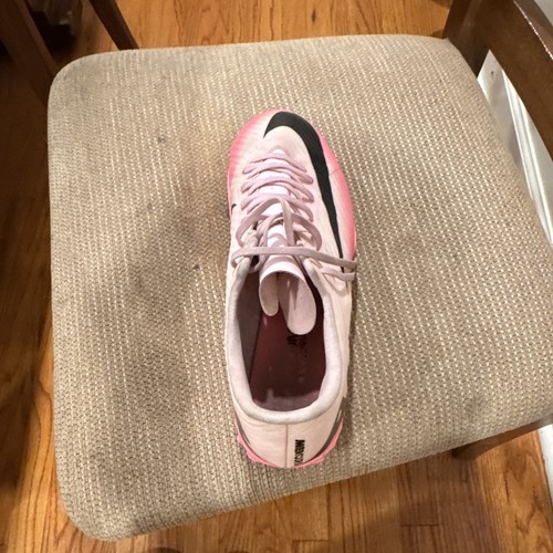 Nike Mercurial Men’s Pink/Black Turf Soccer Shoes - Size 9.5 - photo 5