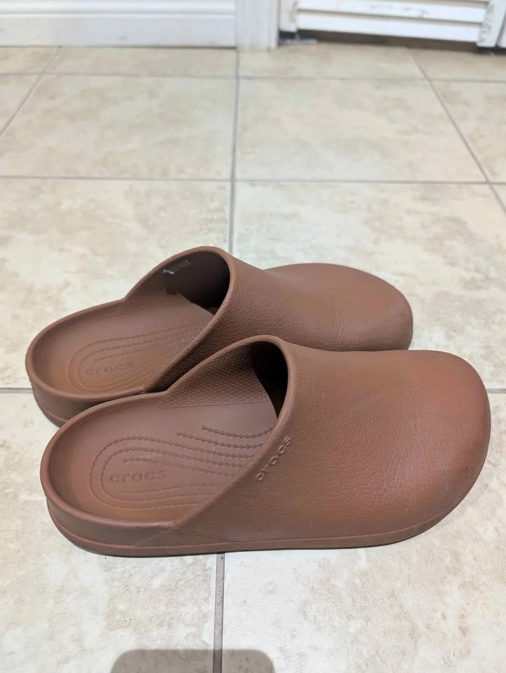 Crocs Dylan Clog Size M9/W11