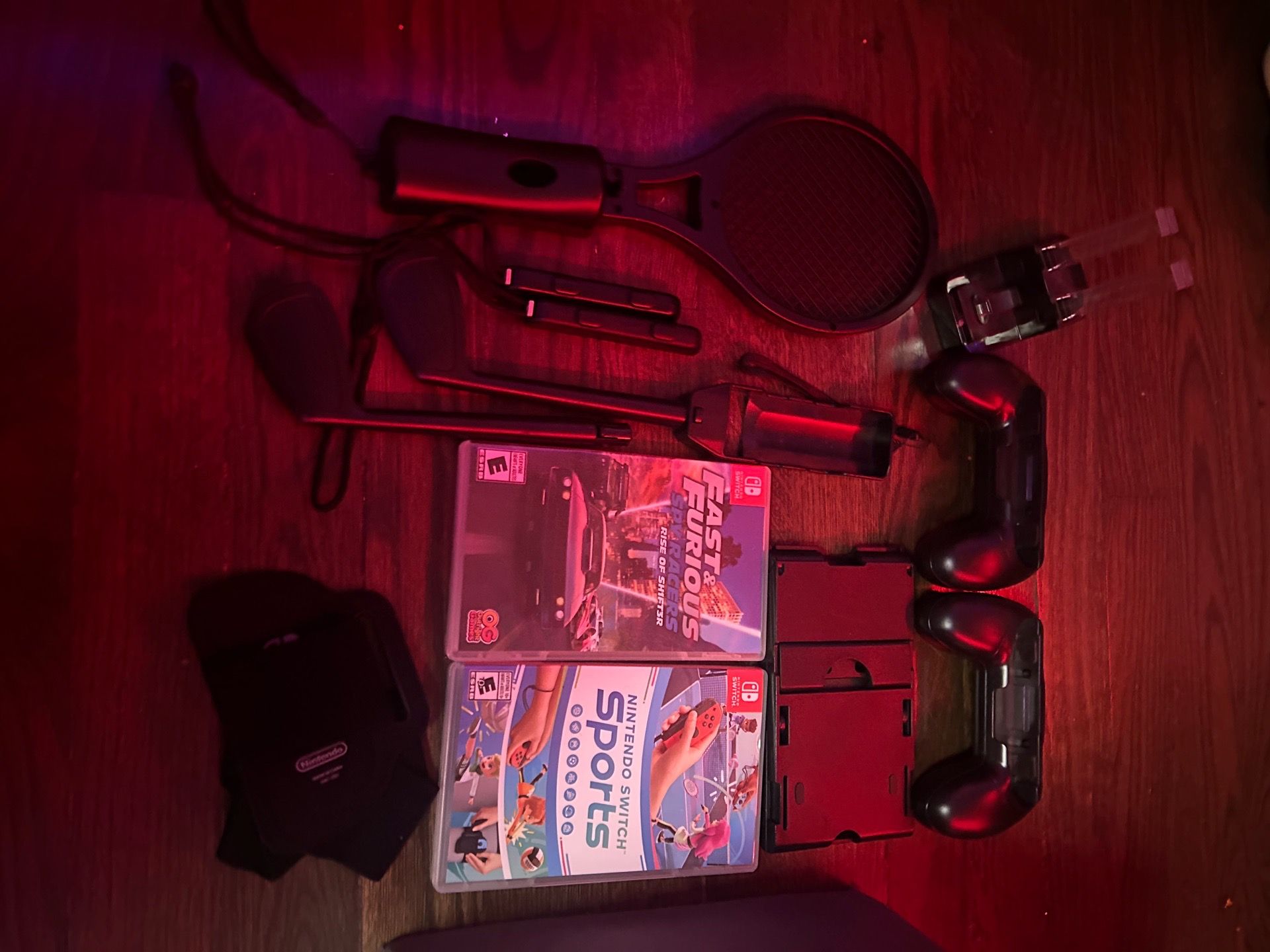 2 Nintendo games and Nintendo accessories