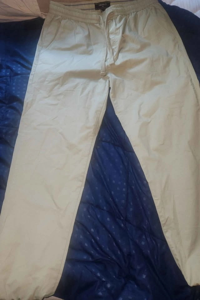 Forever 21 Men Chino Jogger Pants - photo 3