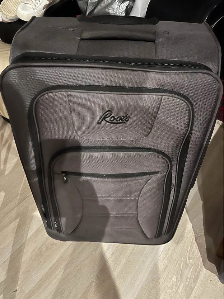 Roots Softside Spinner Suitcase 30” - photo 4