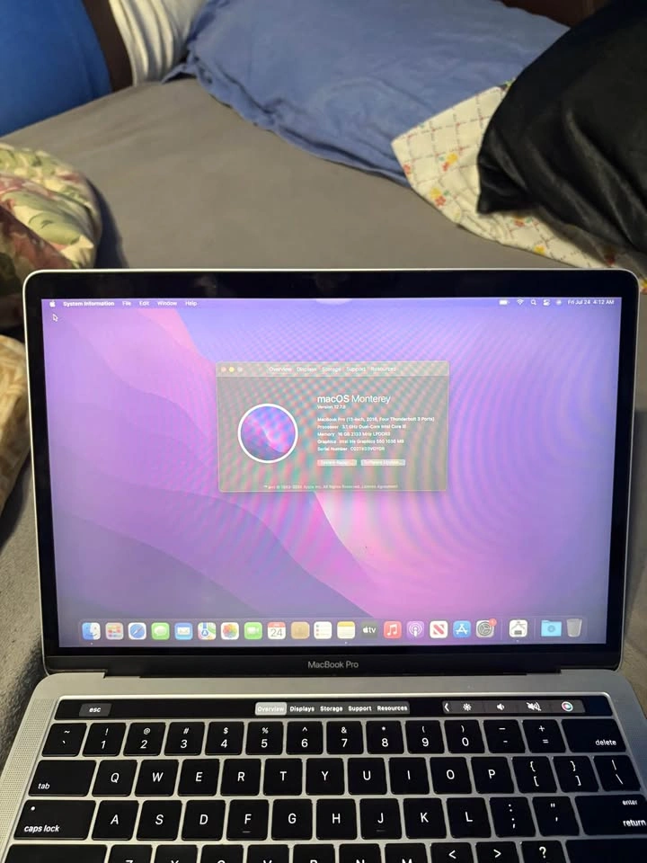MacBook Pro 2016 13-inch Touch Bar - photo 2
