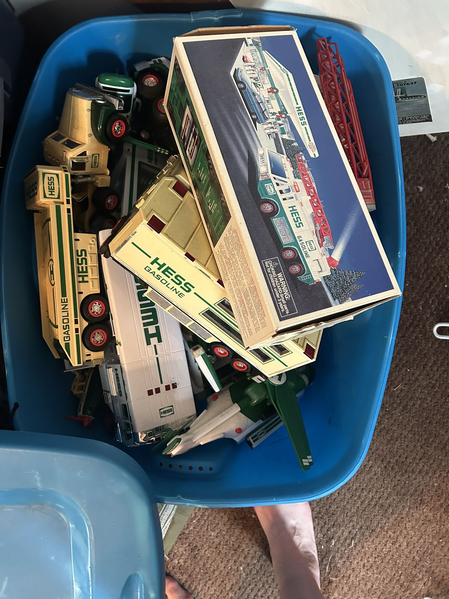 Die Cast Collectiablecars , And Hess Truck And Toys - photo 5