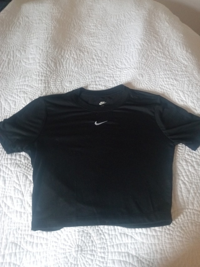 Cute Nike crop top