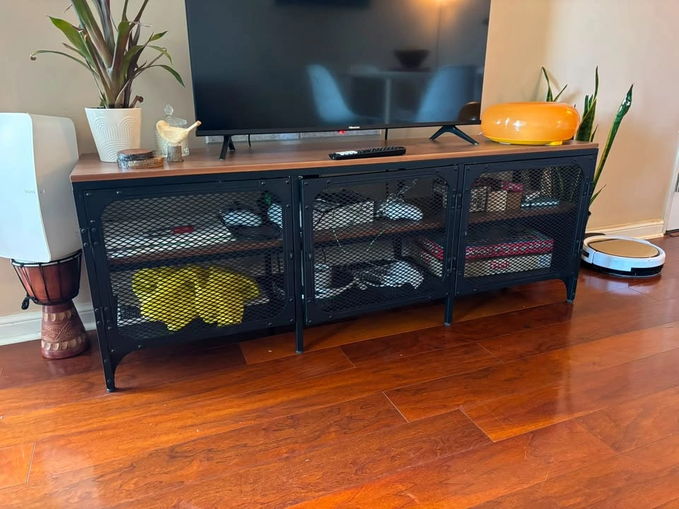 TV stand