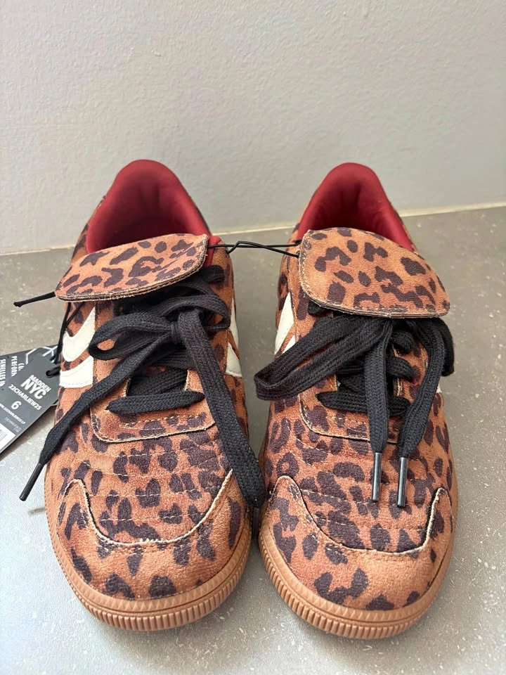 Brand new Steve Madden leopard print shoes size 6