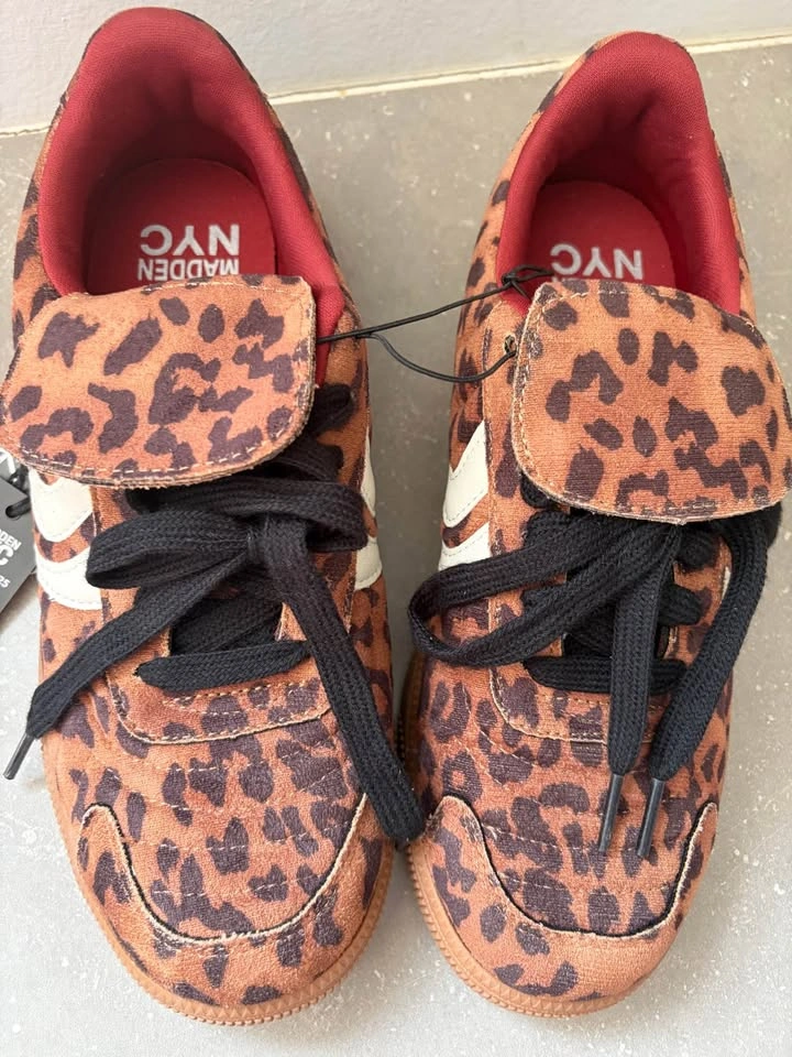 Brand new Steve Madden leopard print shoes size 6 - photo 3