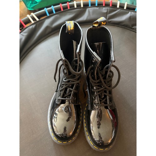 Dr. Marten's Patent Leather Boots Women, Size 10, EUC