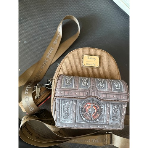 Disney's Pirates of The Caribbean Davy Jones Loungefly Crossbody - photo 2